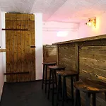 펜션 Rustikal Trifft Modern, Bar Keller, Terrasse, 2 Schlafzimmer