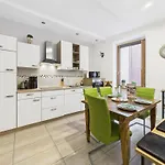 Rustikal Trifft Modern, Bar Keller, Terrasse, 2 Schlafzimmer * Zell an der Mosel