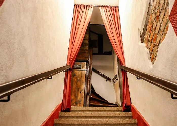 Rustikal Trifft Modern, Bar Keller, Terrasse, 2 Schlafzimmer زيل ان دير موسل